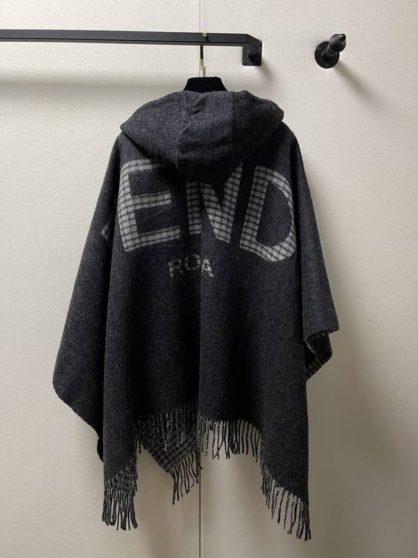 Fendi Cloak FDC00131 Fendi Cloak FDC00131