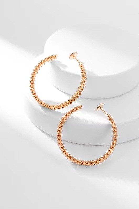 Cartier Earring CE16522