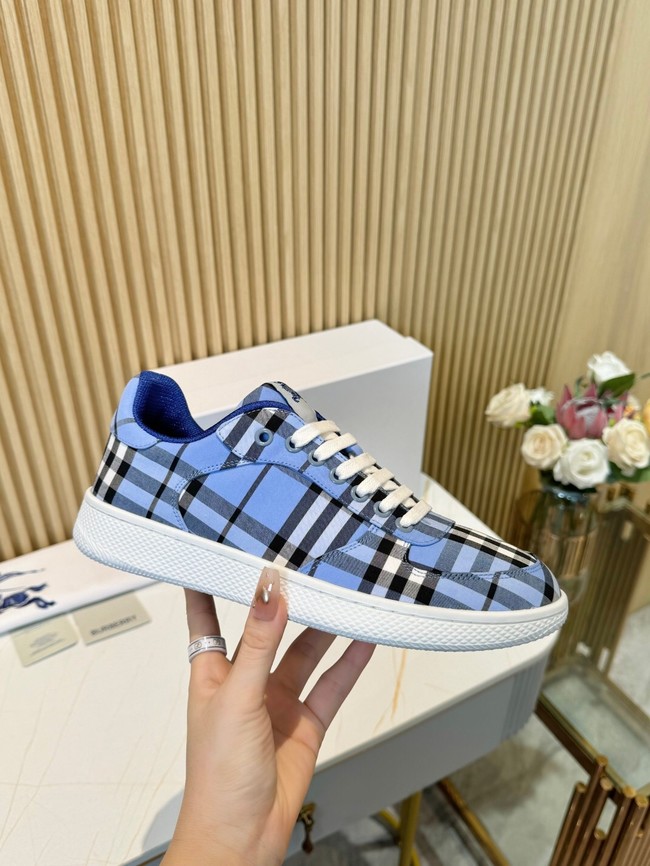 BurBerry Mens Flat shoes 44994-4