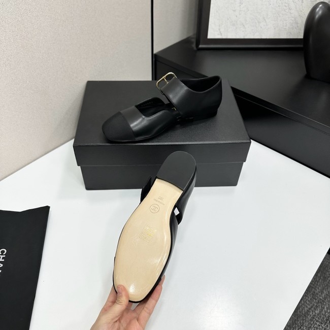 Chanel Mary Janes Grosgrain & Patent Calfskin G47028-3