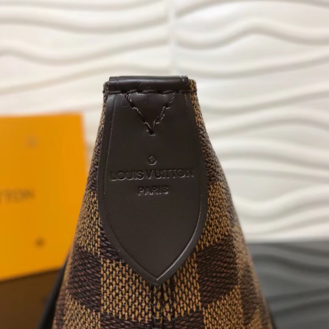 Louis Vuitton Damier Azur Canvas IENA MM 40040